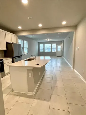 $1,695 | 125 Kellys Heroes Way, Jarrell, TX 76537