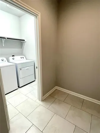 $1,695 | 125 Kellys Heroes Way, Jarrell, TX 76537