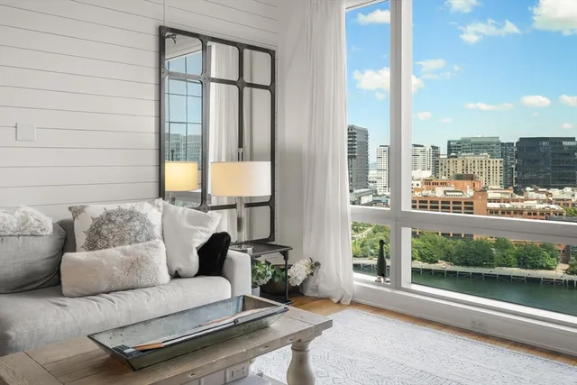 $1,877,777 | 500 Atlantic Avenue, Unit 15M, Boston, MA 02210