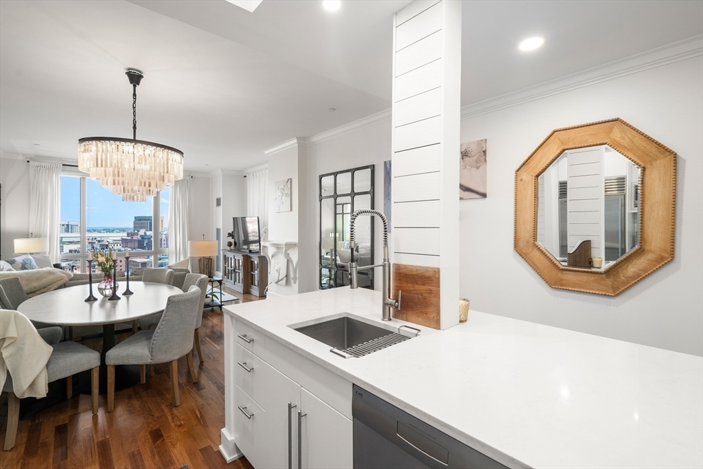 500 Atlantic Avenue, Unit 15M Boston, MA 02210 - Photo 8 of 15