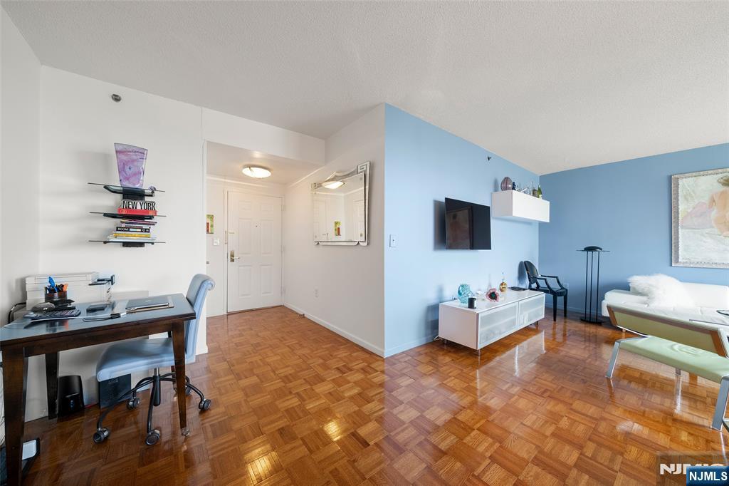 100 Old Palisade Road, Unit 1801 Fort Lee, NJ 07024 - Photo 4 of 24