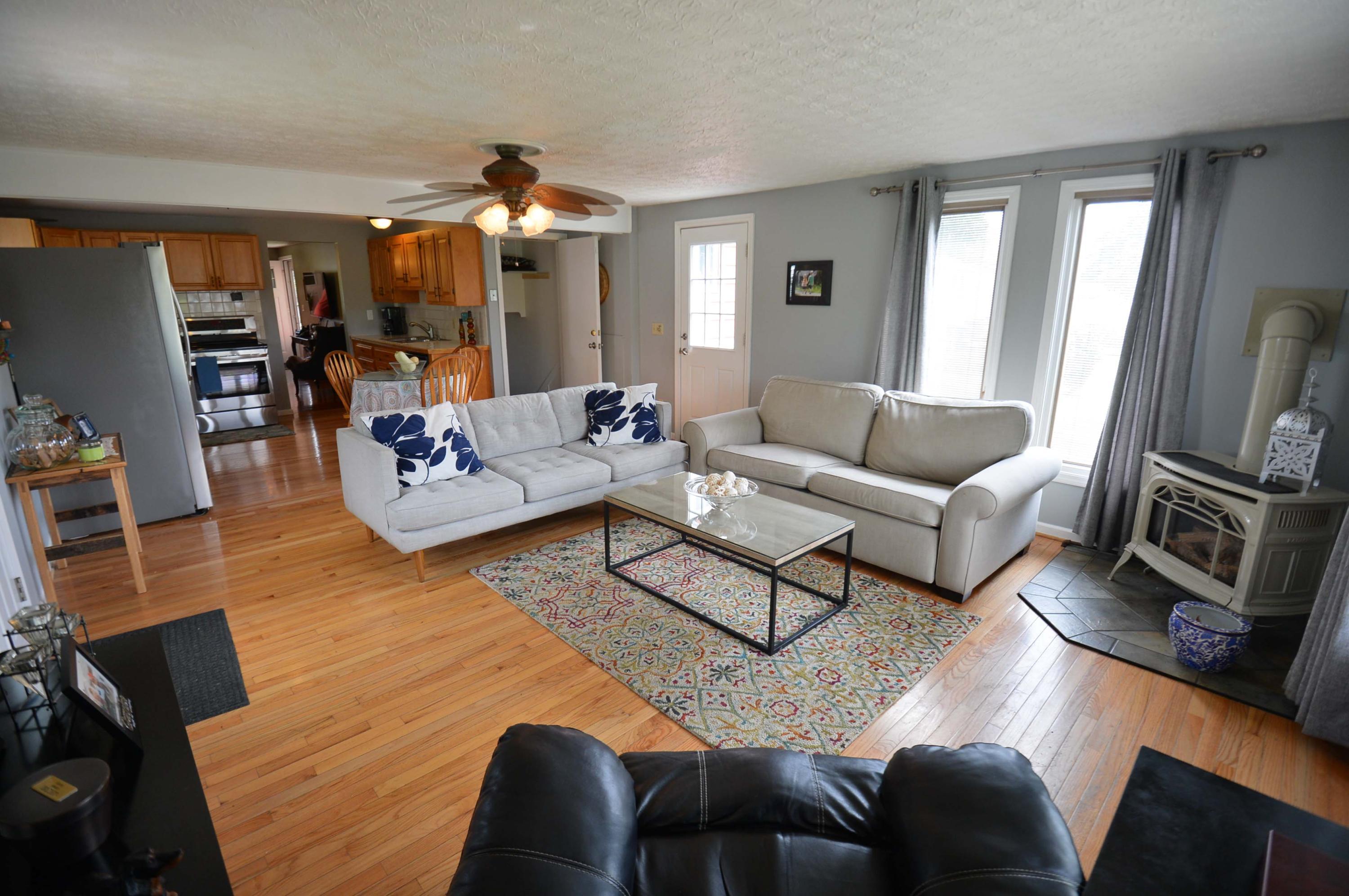 4065 Lynward Road Columbus, OH 43228 - Photo 1 of 49 Gallery Image 1