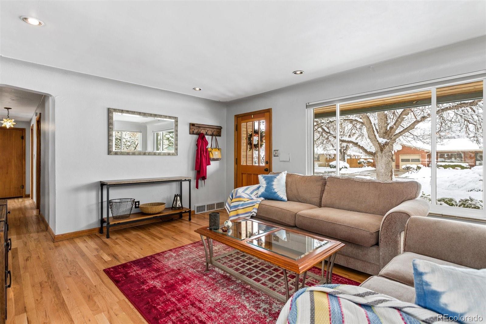 3320 Ingalls Street Wheat Ridge, CO 80033 - Photo 6 of 32 Gallery Image 6