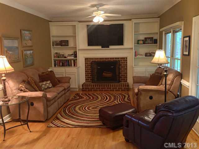 9121 Chimney Ridge Trail Charlotte, NC 28269 - Photo 6 of 13