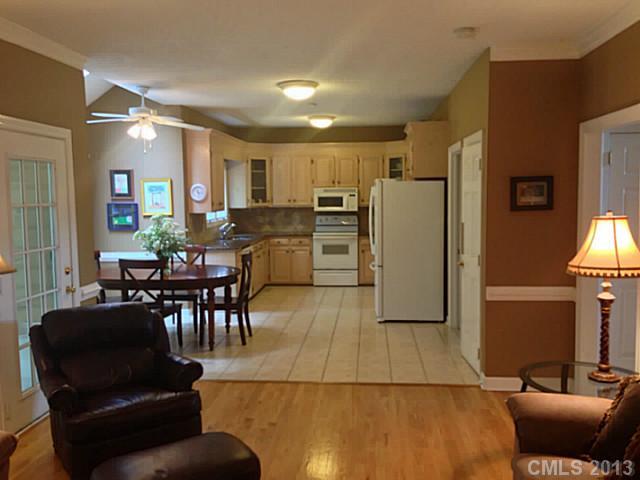 9121 Chimney Ridge Trail Charlotte, NC 28269 - Photo 8 of 13
