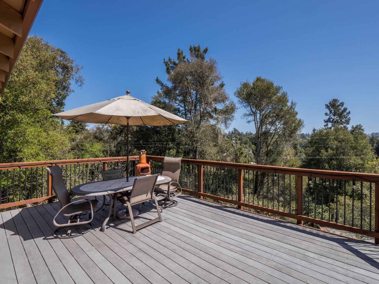 124 Norman Road Aptos, CA 95003 - Photo 14 of 47 Gallery Image 14