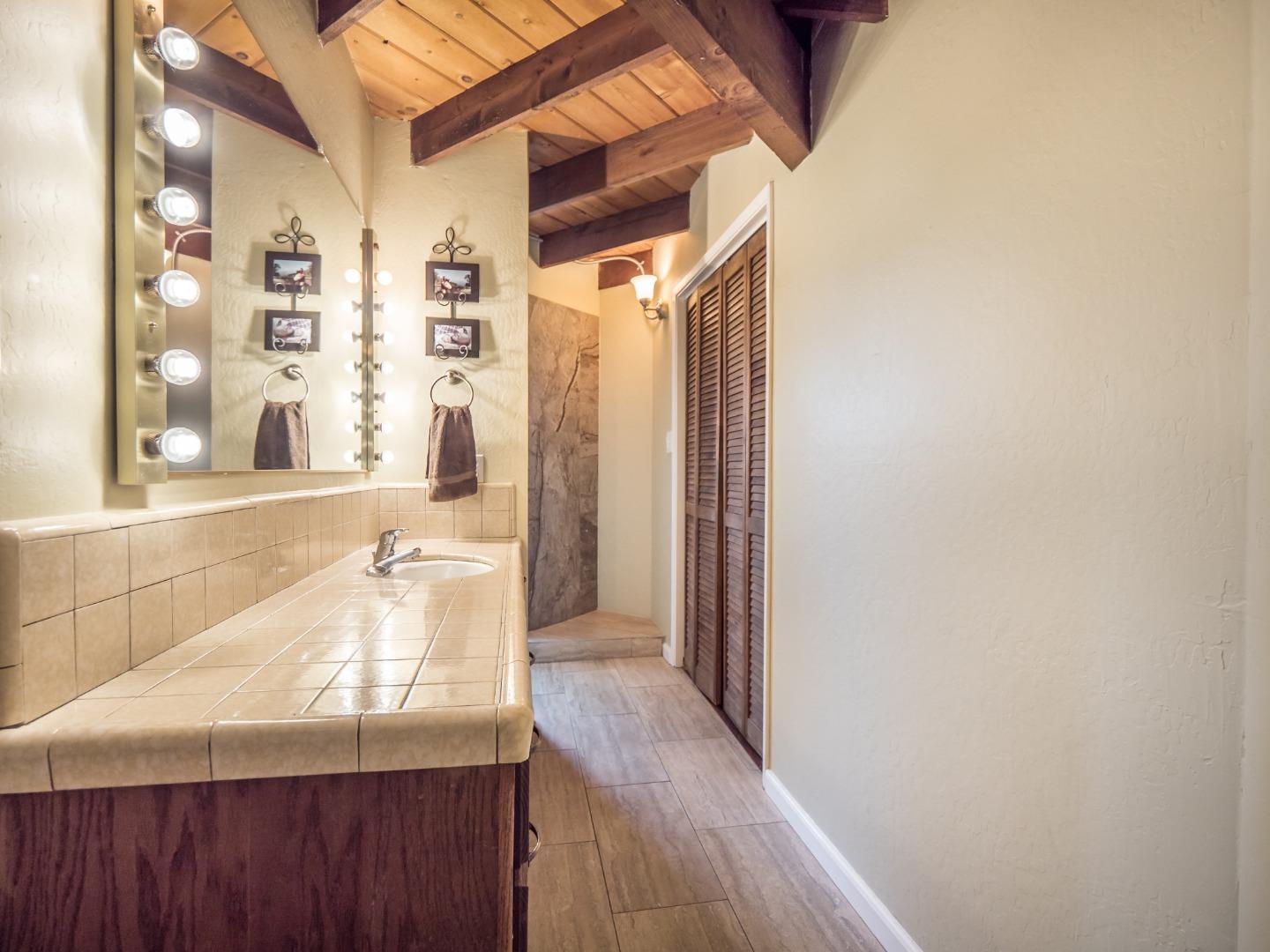 124 Norman Road Aptos, CA 95003 - Photo 20 of 47 Gallery Image 20