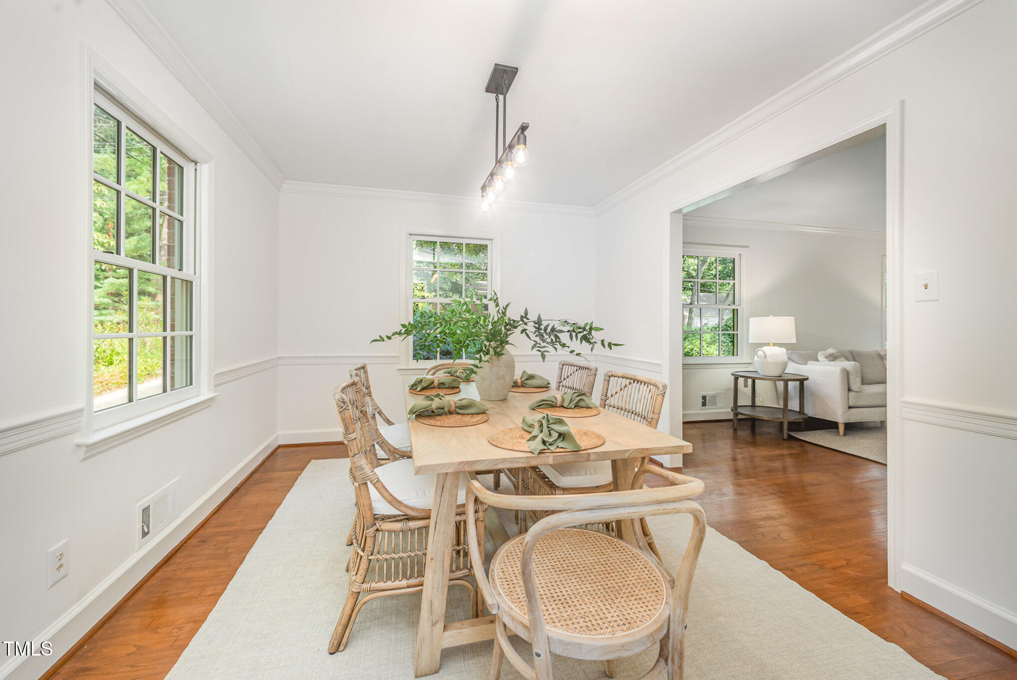 2425 Wentworth Street Raleigh, NC 27612 - Photo 6 of 44 009_kv0a4268-edit_870