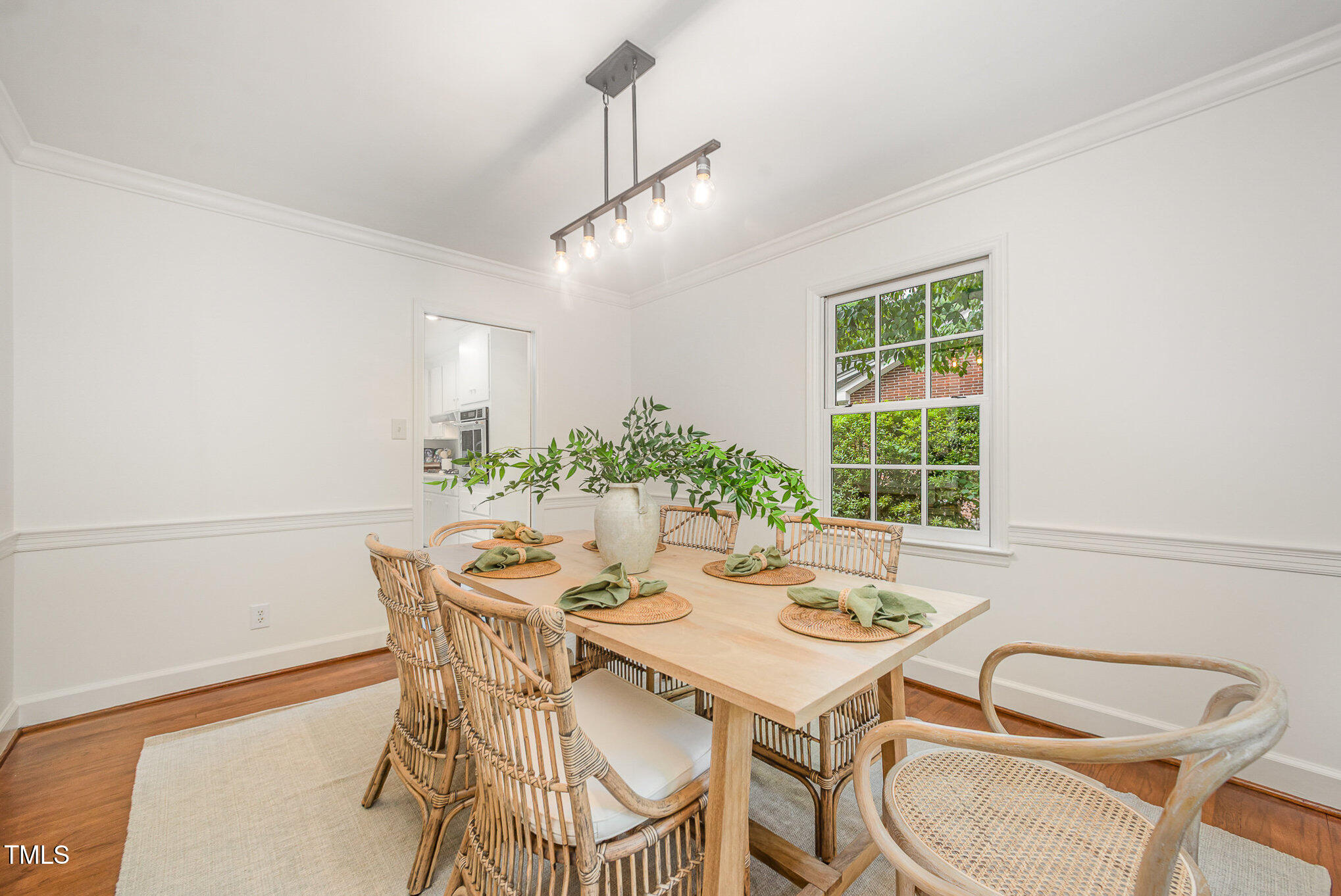 2425 Wentworth Street Raleigh, NC 27612 - Photo 7 of 44 008_kv0a4263-edit_970