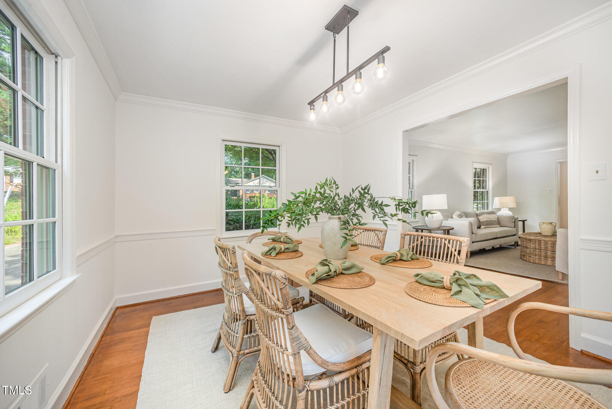 2425 Wentworth Street Raleigh, NC 27612 - Photo 8 of 44 010_kv0a4266-edit_144