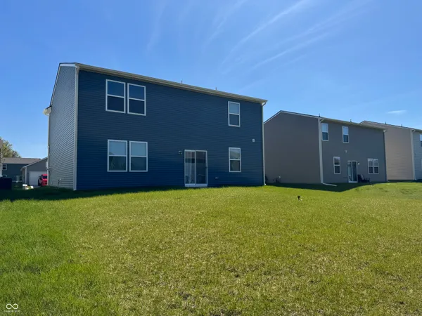 $2,250 | 11912 Moorfield Lane, Indianapolis, IN 46235