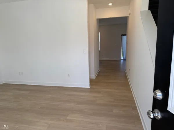 $2,250 | 11912 Moorfield Lane, Indianapolis, IN 46235