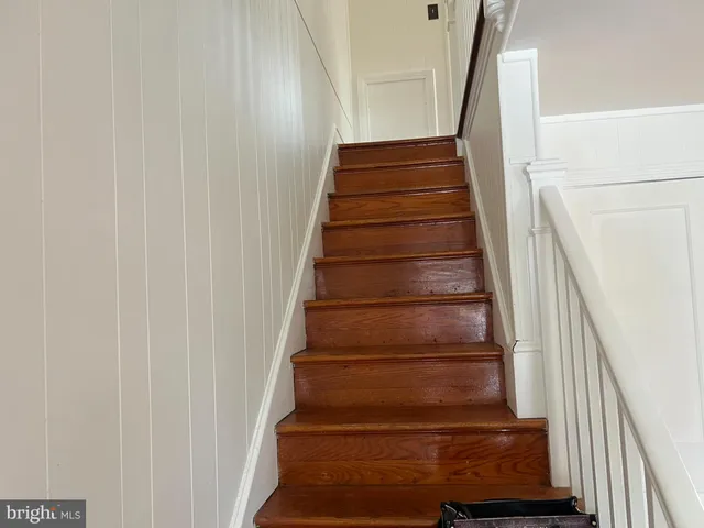 $199,000 | 125 Dauphin Street, Lancaster, PA 17602