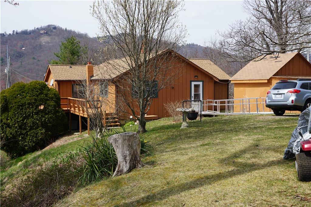 4987 St Marks Road Lenoir, NC 28645 - Photo 3 of 27 Gallery Image 3