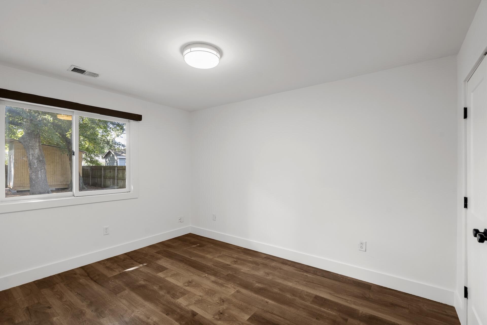 1317 Fort Johnson Road Charleston, SC 29412 - Photo 16 of 36 SDH04831