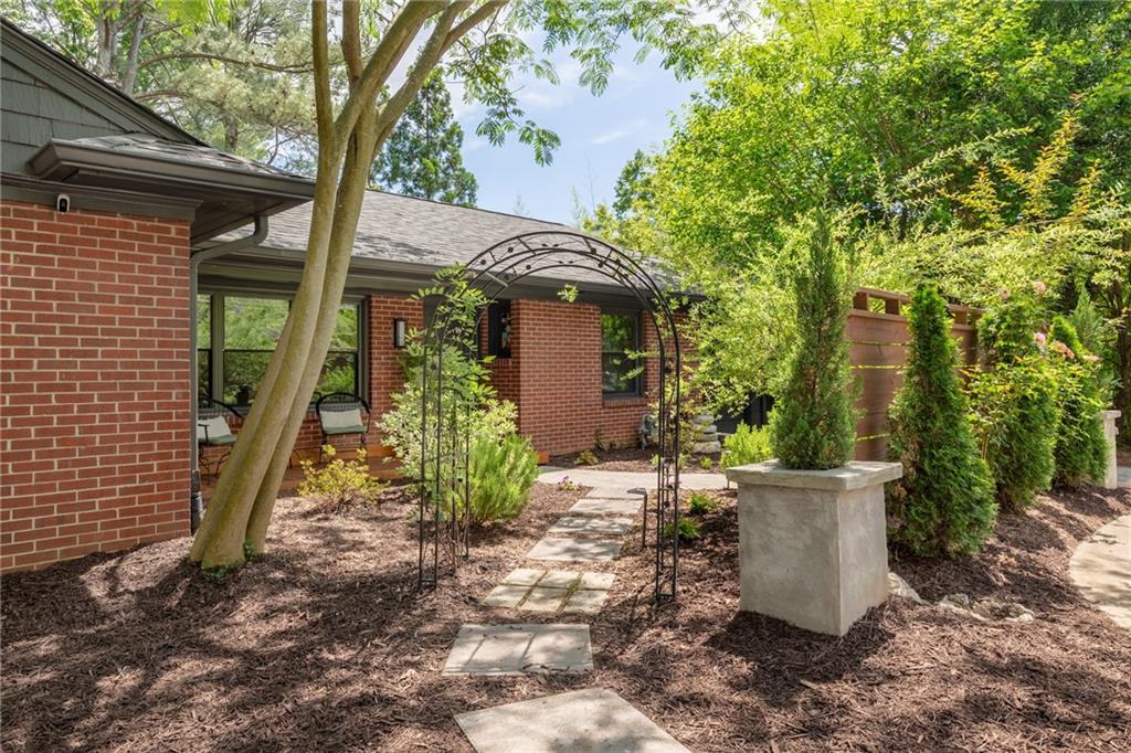 2413 North Decatur Road Decatur, GA 30033 - Photo 2 of 33