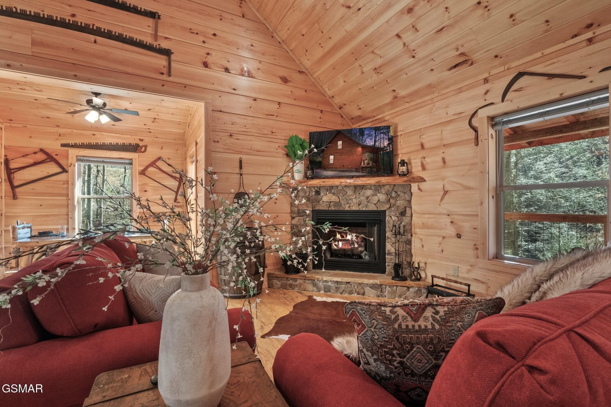 3879 Henry Town Road Sevierville, TN 37876 - Photo 5 of 24 Gallery Image 5