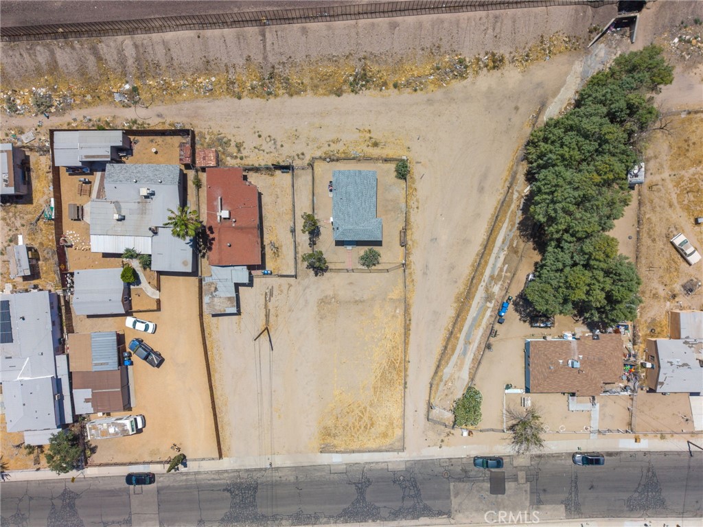 1574 Riverside Drive Barstow, CA 92311 - Photo 30 of 32 Aerial #8 top view
