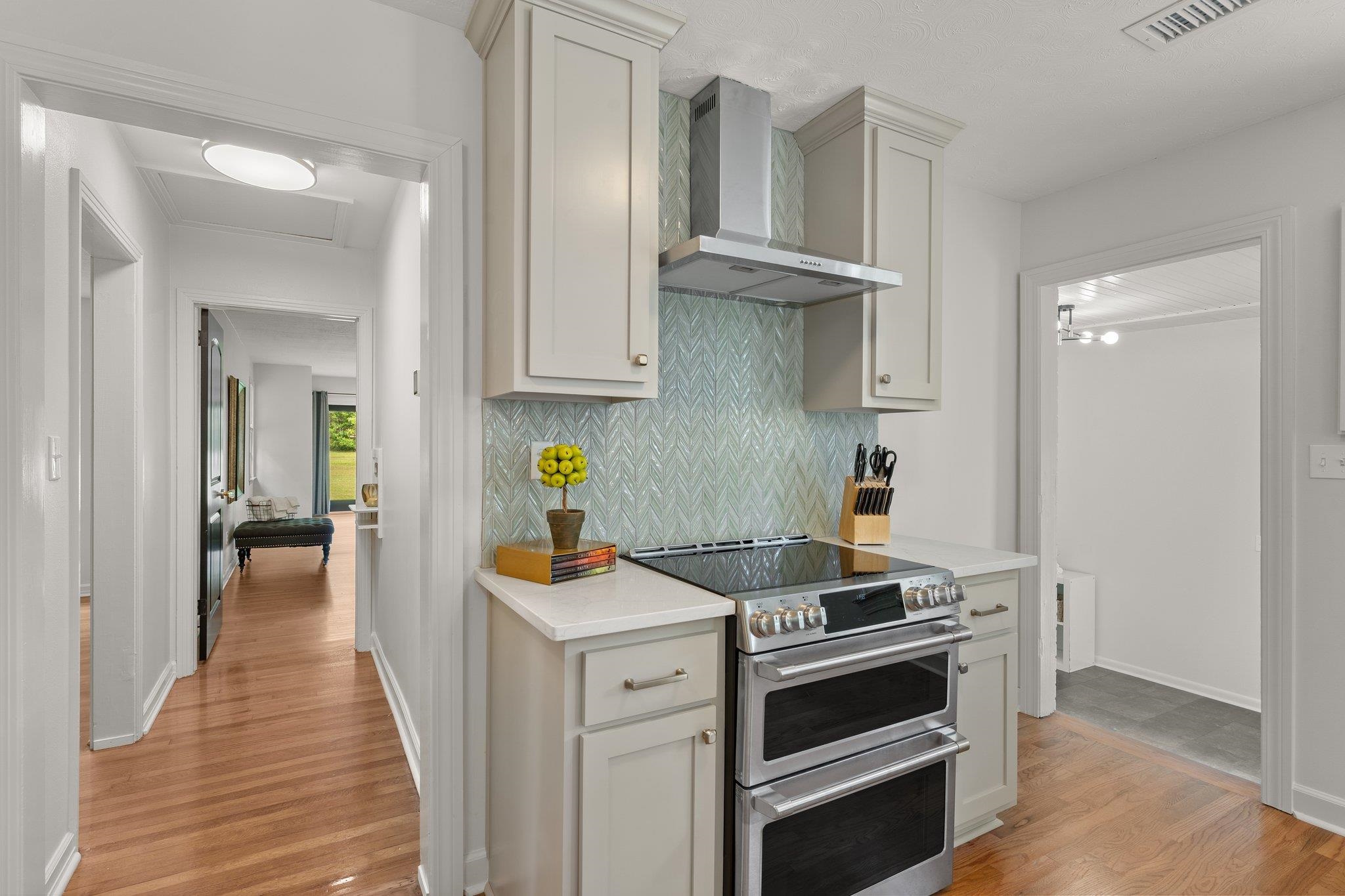 420 South Ride Tallahassee, FL 32303 - Photo 4 of 41