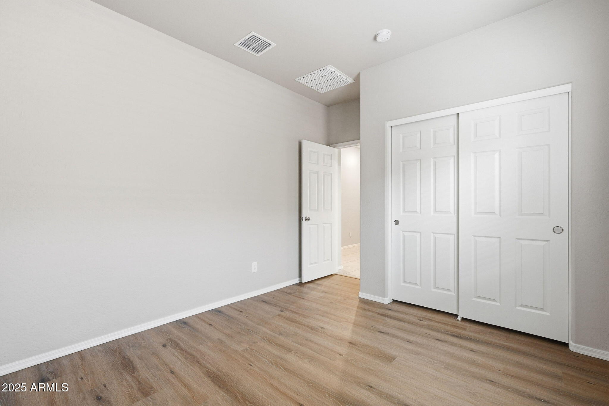 4065 West Ardmore Road Laveen, AZ 85339 - Photo 26 of 37 29-web-or-mls-ListerPros-29
