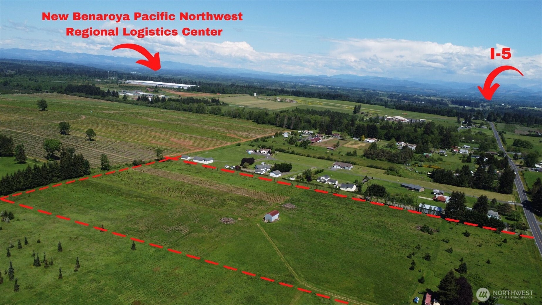 415 Highway 505 Winlock, WA 98596 - Photo 4 of 11 a view of a play ground with an trees