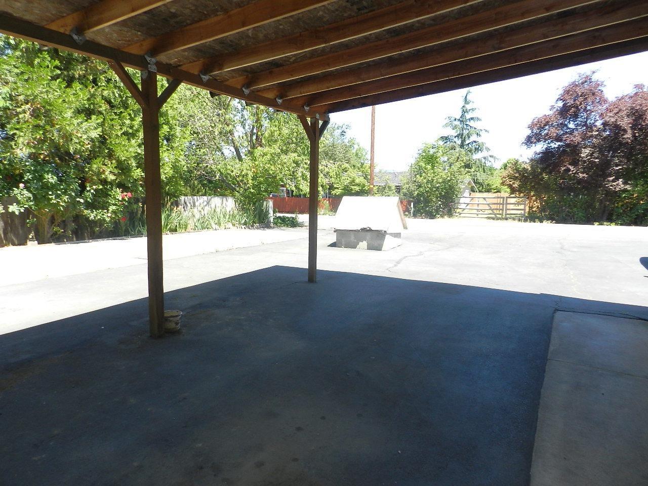 1360 Thomas Road Medford, OR 97501 - Photo 16 of 31 Additional Photo