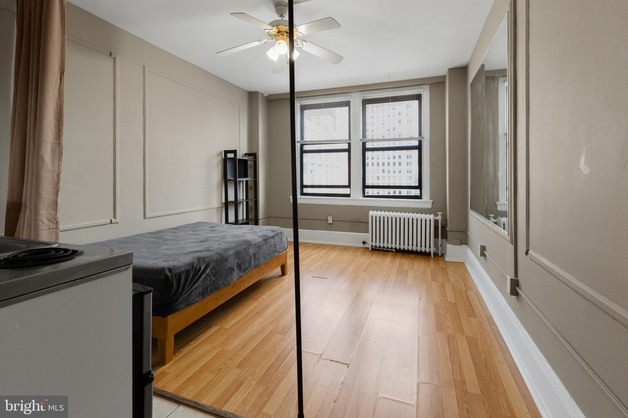 1324 Locust Street, Unit 1410 Philadelphia, PA 19107 - Photo 19 of 26