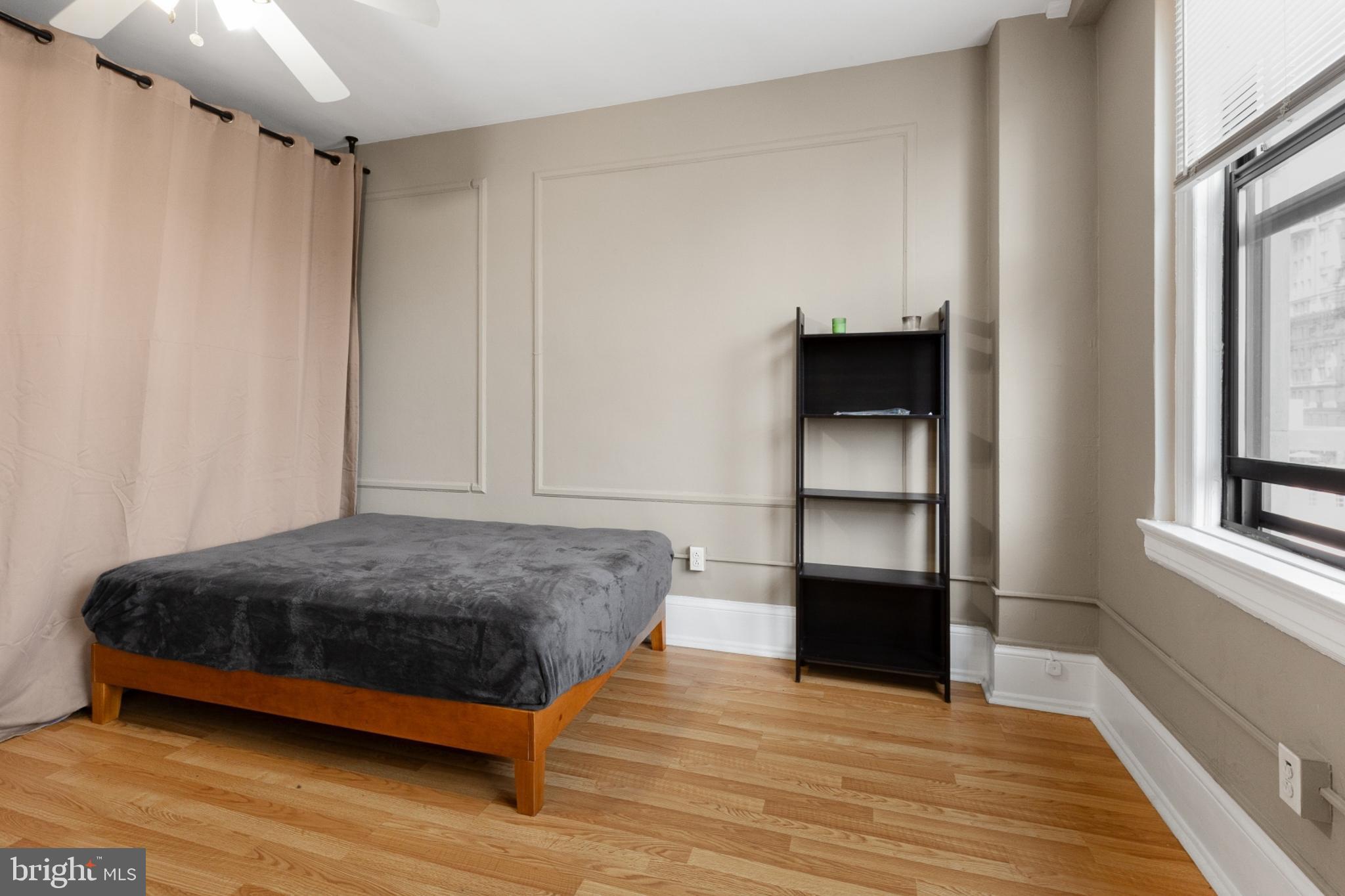 1324 Locust Street, Unit 1410 Philadelphia, PA 19107 - Photo 21 of 26
