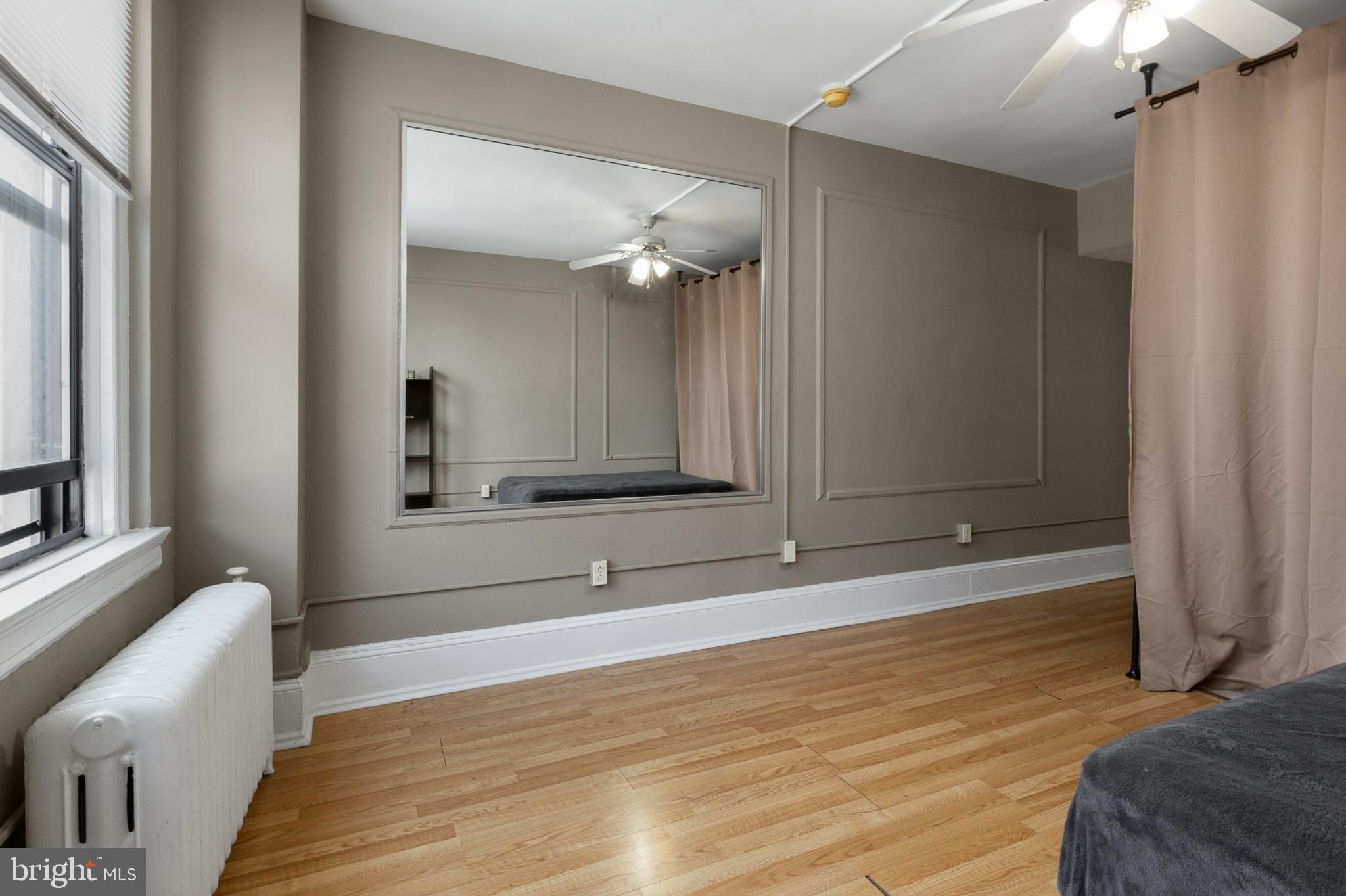 1324 Locust Street, Unit 1410 Philadelphia, PA 19107 - Photo 22 of 26