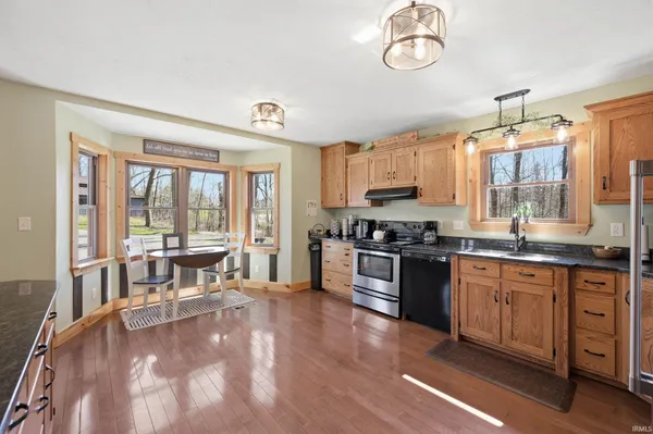 $689,000 | 9887 North County Road 250 West, Milton, IN 47357