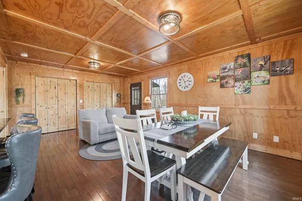 $689,000 | 9887 North County Road 250 West, Milton, IN 47357