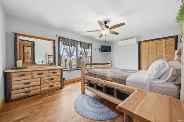 $689,000 | 9887 North County Road 250 West, Milton, IN 47357
