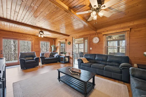$689,000 | 9887 North County Road 250 West, Milton, IN 47357