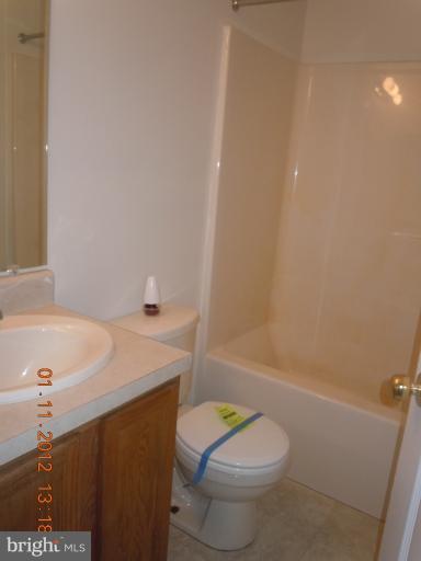 17540 Waterloo Road Amissville, VA 20106 - Photo 2 of 11 Bath