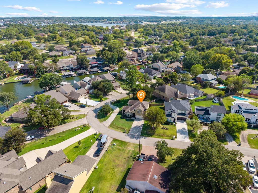 763-806 Lake View Drive Montgomery, TX 77356 - Photo 2 of 43 ONE OF A KIND LISTING ON LAKE CONROE!