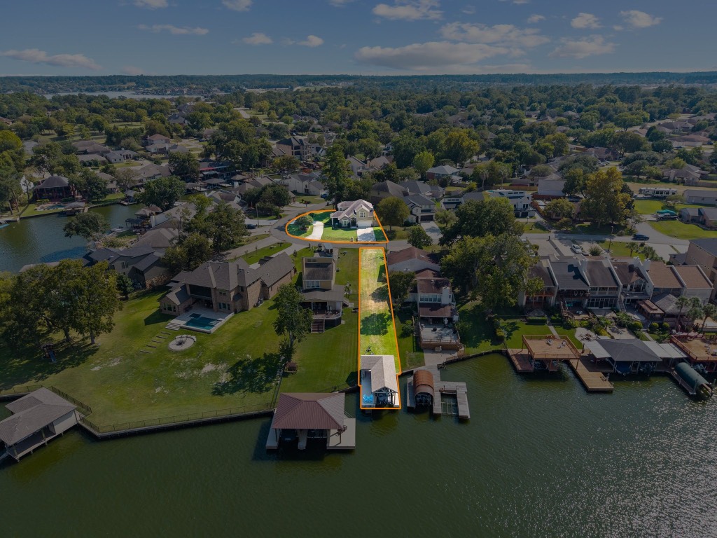 763-806 Lake View Drive Montgomery, TX 77356 - Photo 4 of 43 Welcome to 763 & 806 Lake View Drive on Lake Conroe!