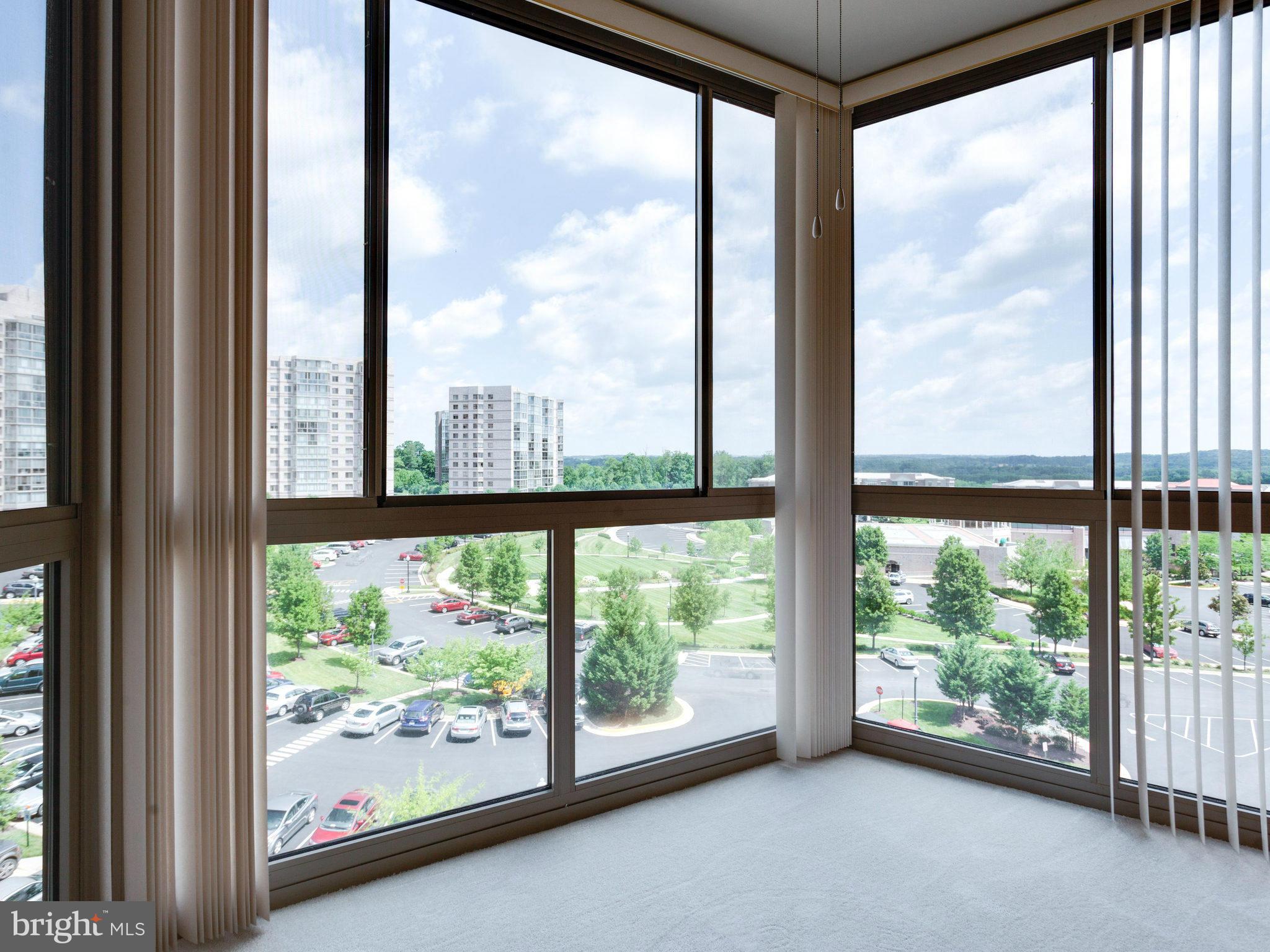 19375 Cypress Ridge Terrace, Unit 509 Leesburg, VA 20176 - Photo 16 of 30 View