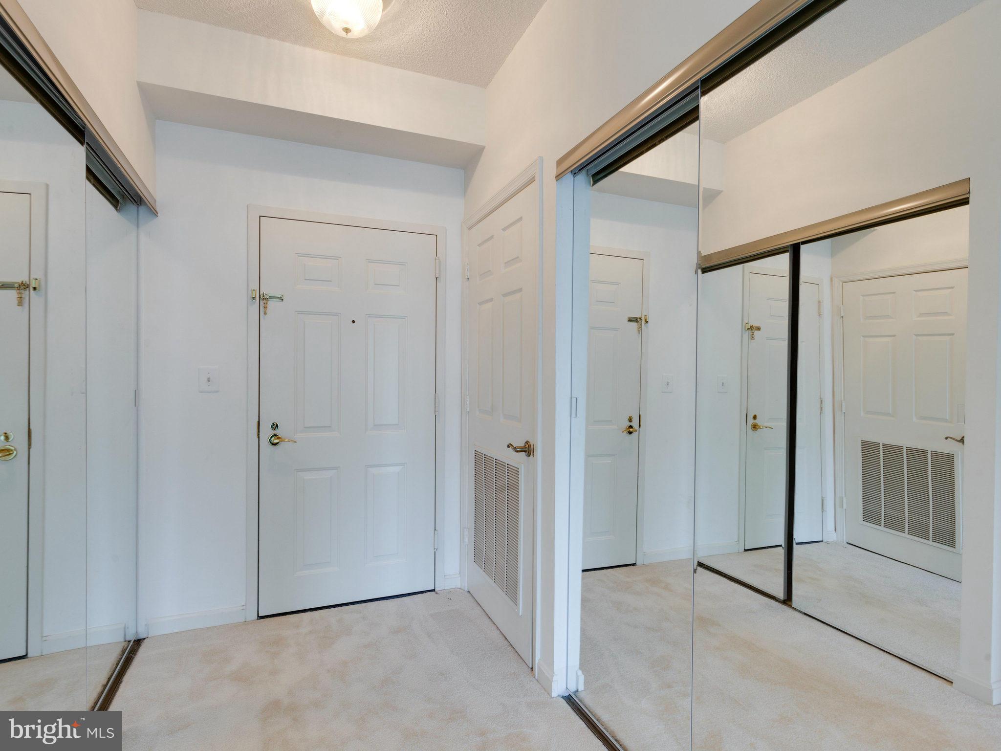 19375 Cypress Ridge Terrace, Unit 509 Leesburg, VA 20176 - Photo 4 of 30 Interior (General)