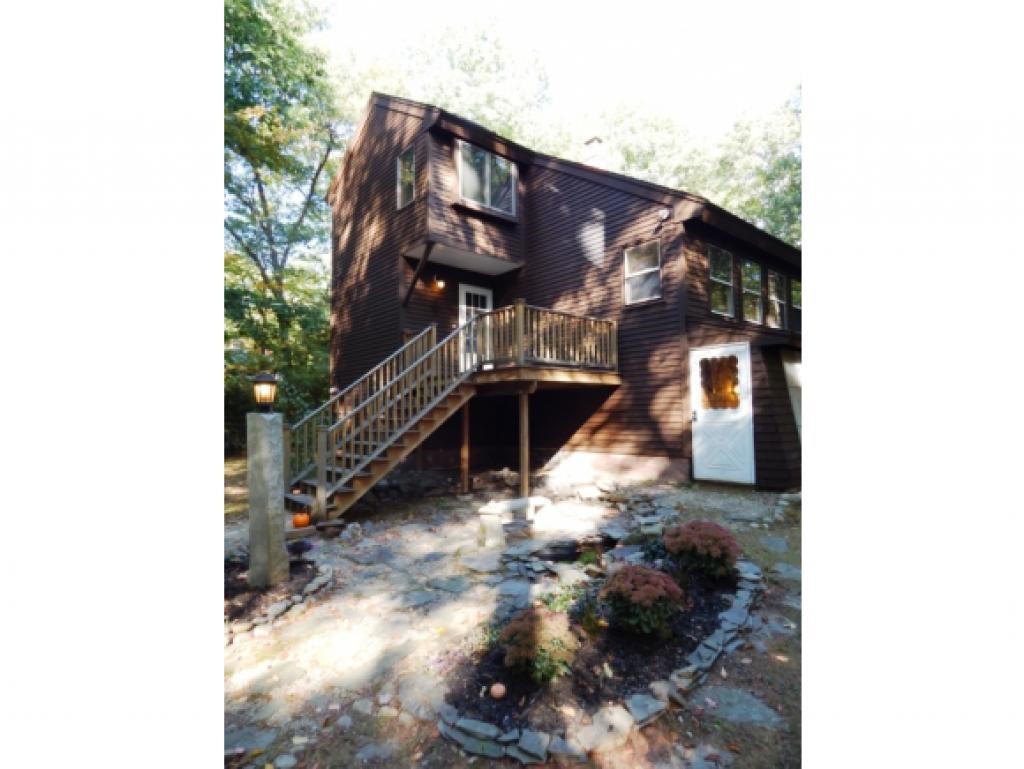 53 Stark Road Derry, NH 03038 - Photo 15 of 18