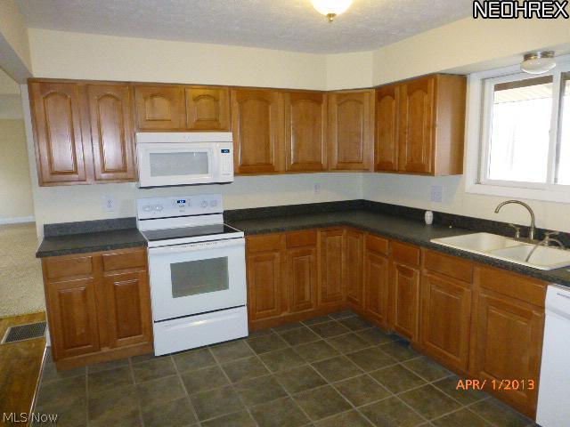 3026 Tallmadge Road Kent, OH 44240 - Photo 5 of 7 Gallery Image 5