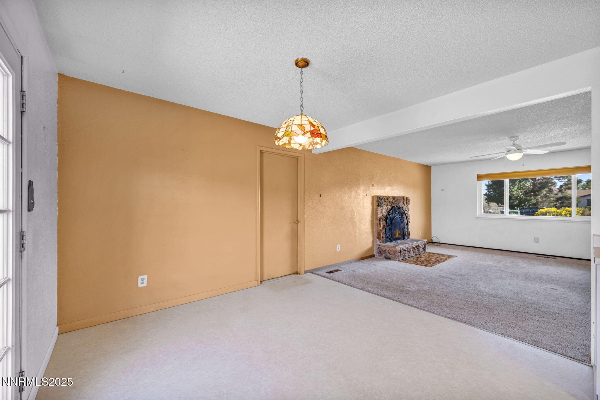 11815 Mistletoe Street Reno, NV 89506 - Photo 19 of 48 36-web-or-mls-11815-mistletoe-st