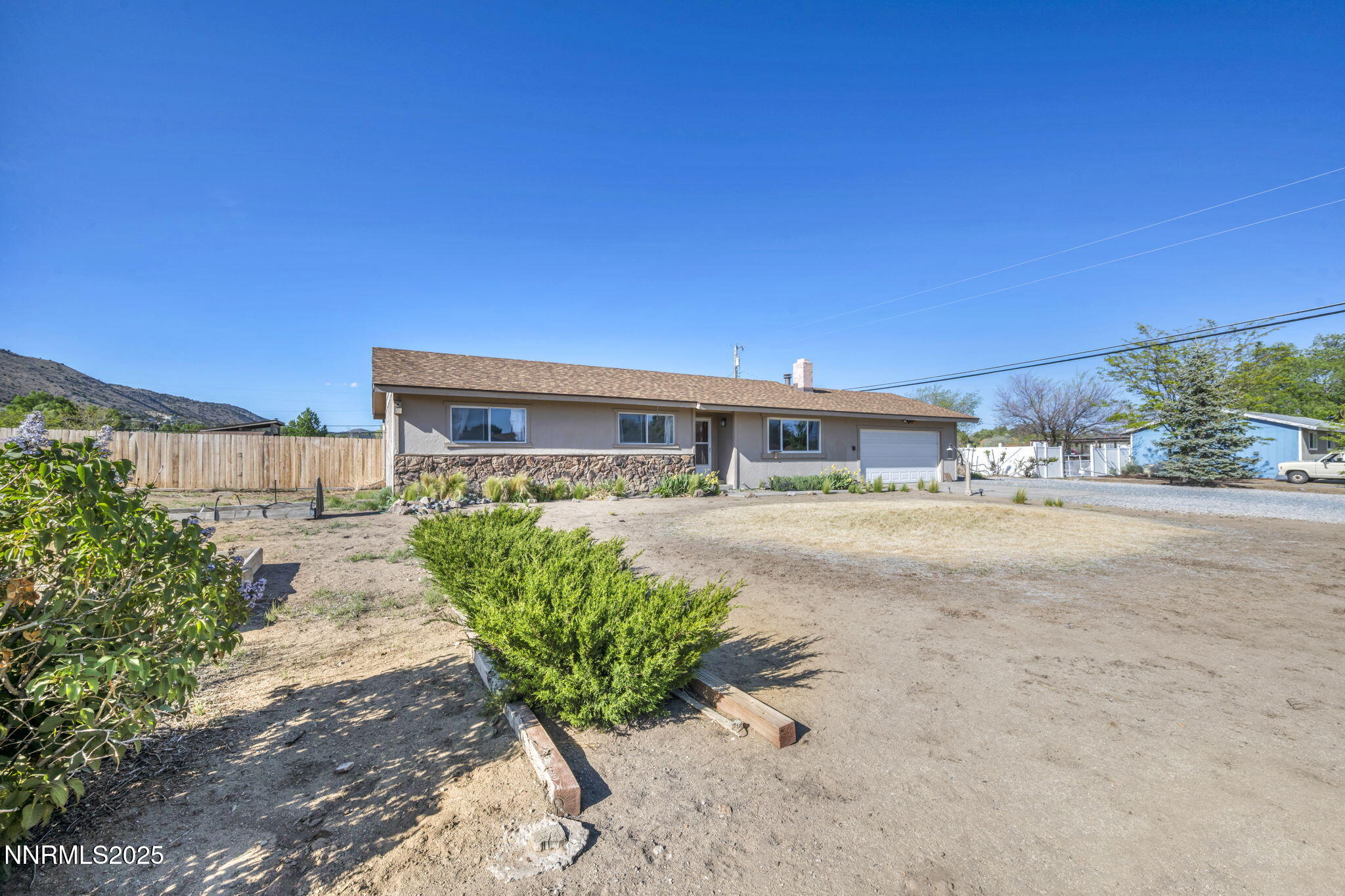 11815 Mistletoe Street Reno, NV 89506 - Photo 32 of 48 2-web-or-mls-11815-mistletoe-st