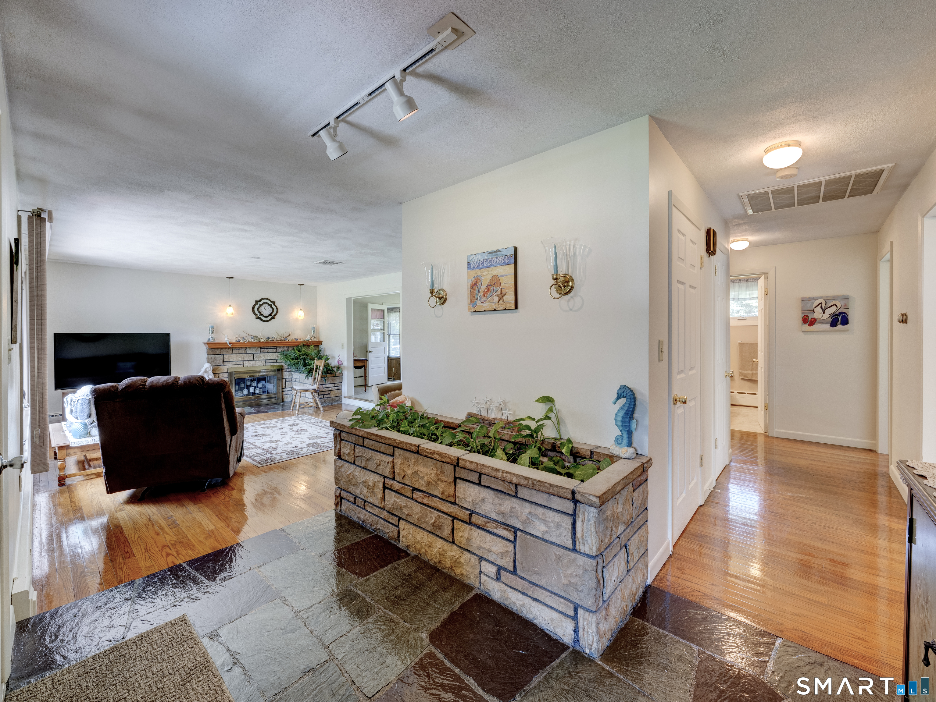 39 Fitch Hill Road Montville, CT 06382 - Photo 28 of 38 Gallery Image 28