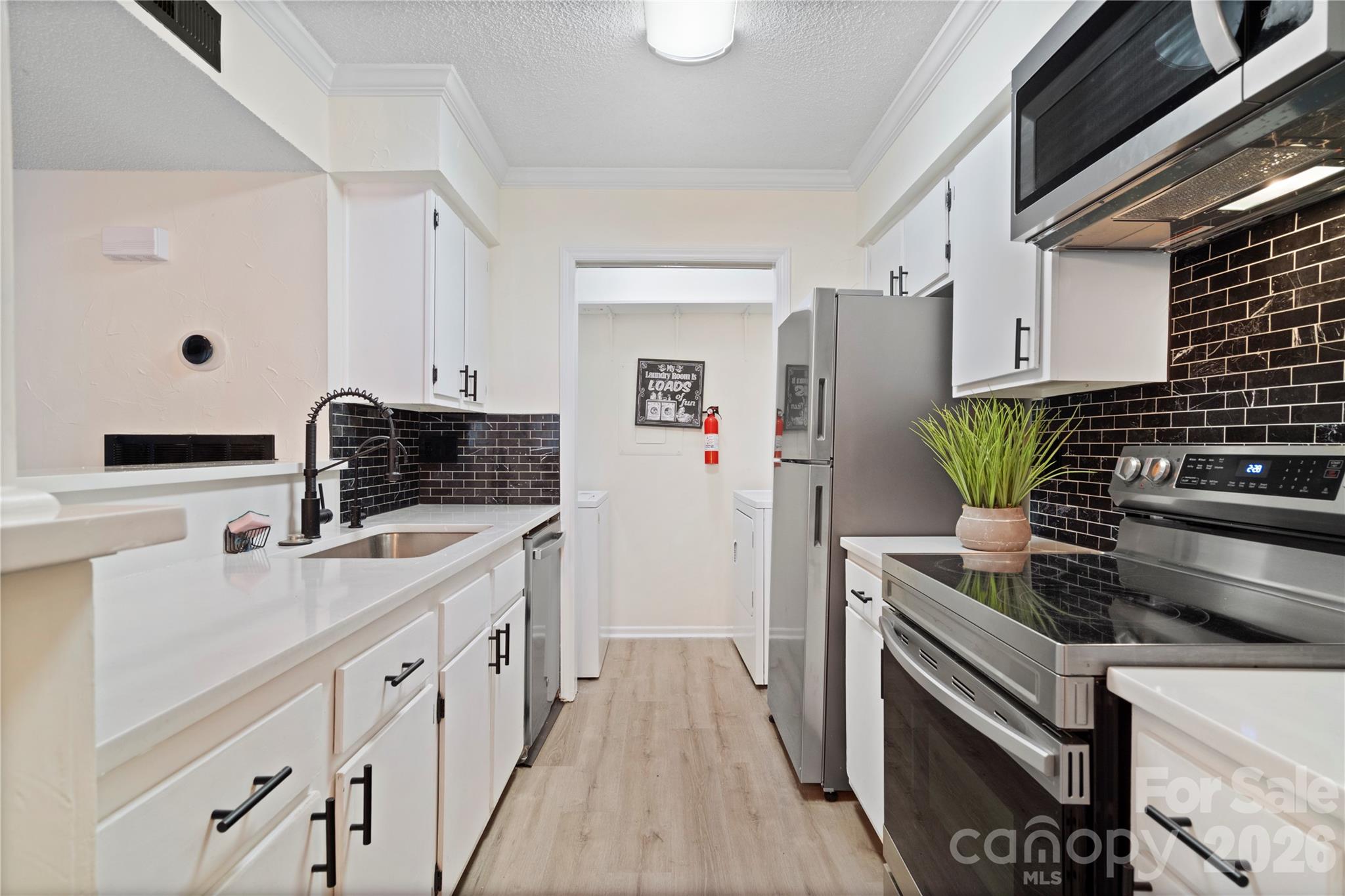 11123 Harrowfield Road Charlotte, NC 28226 - Photo 2 of 20