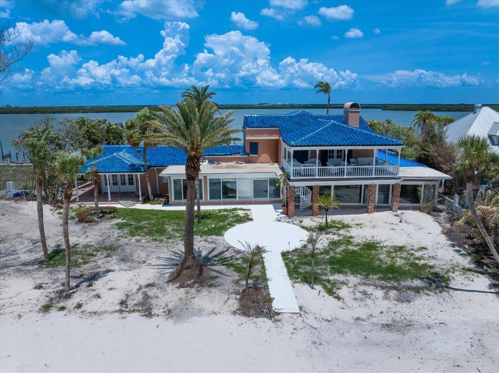 1114 Mandalay Point Road Clearwater Beach, FL 33767 - Photo 12 of 30