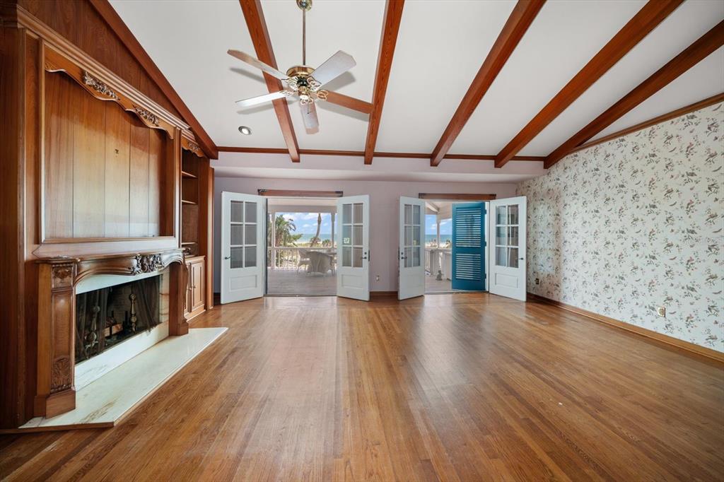 1114 Mandalay Point Road Clearwater Beach, FL 33767 - Photo 14 of 30