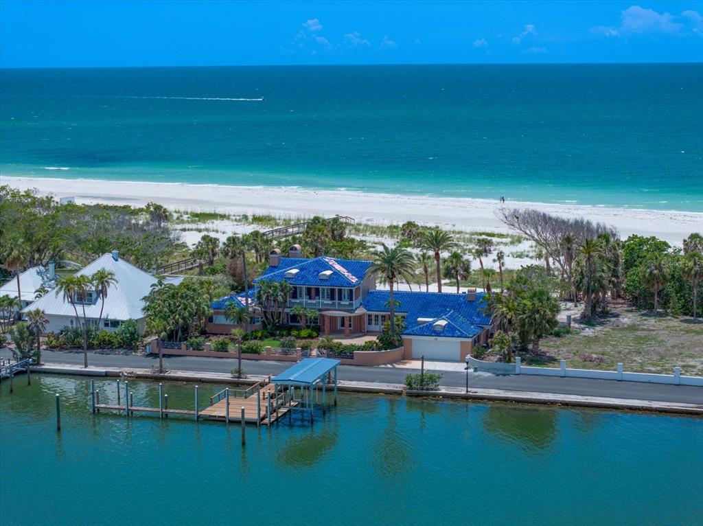 1114 Mandalay Point Road Clearwater Beach, FL 33767 - Photo 26 of 30