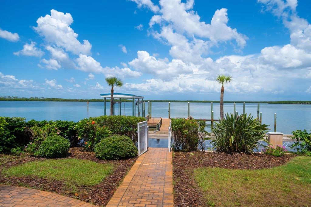 1114 Mandalay Point Road Clearwater Beach, FL 33767 - Photo 6 of 30