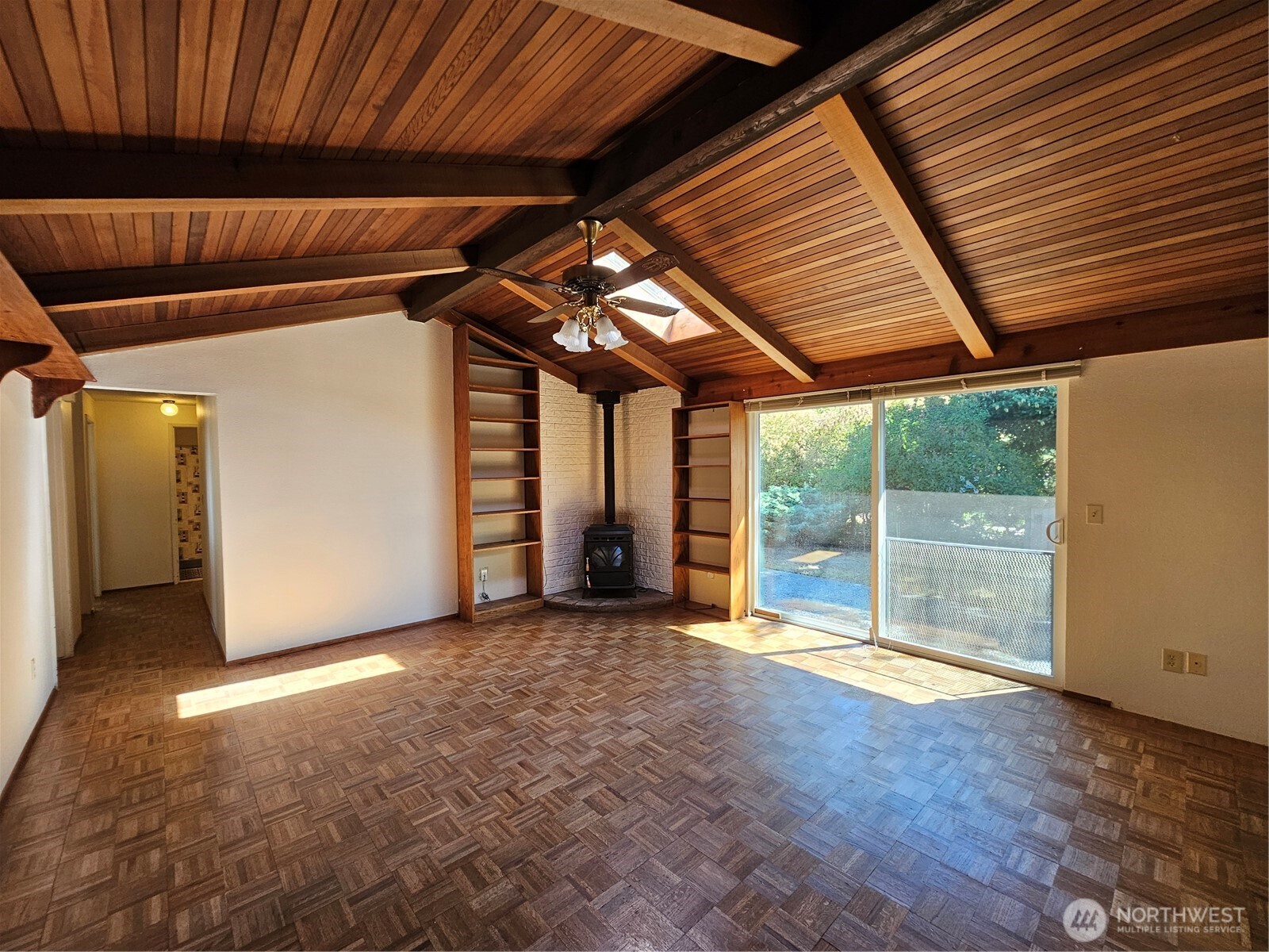 1445 Arnold Road Oak Harbor, WA 98277 - Photo 13 of 40