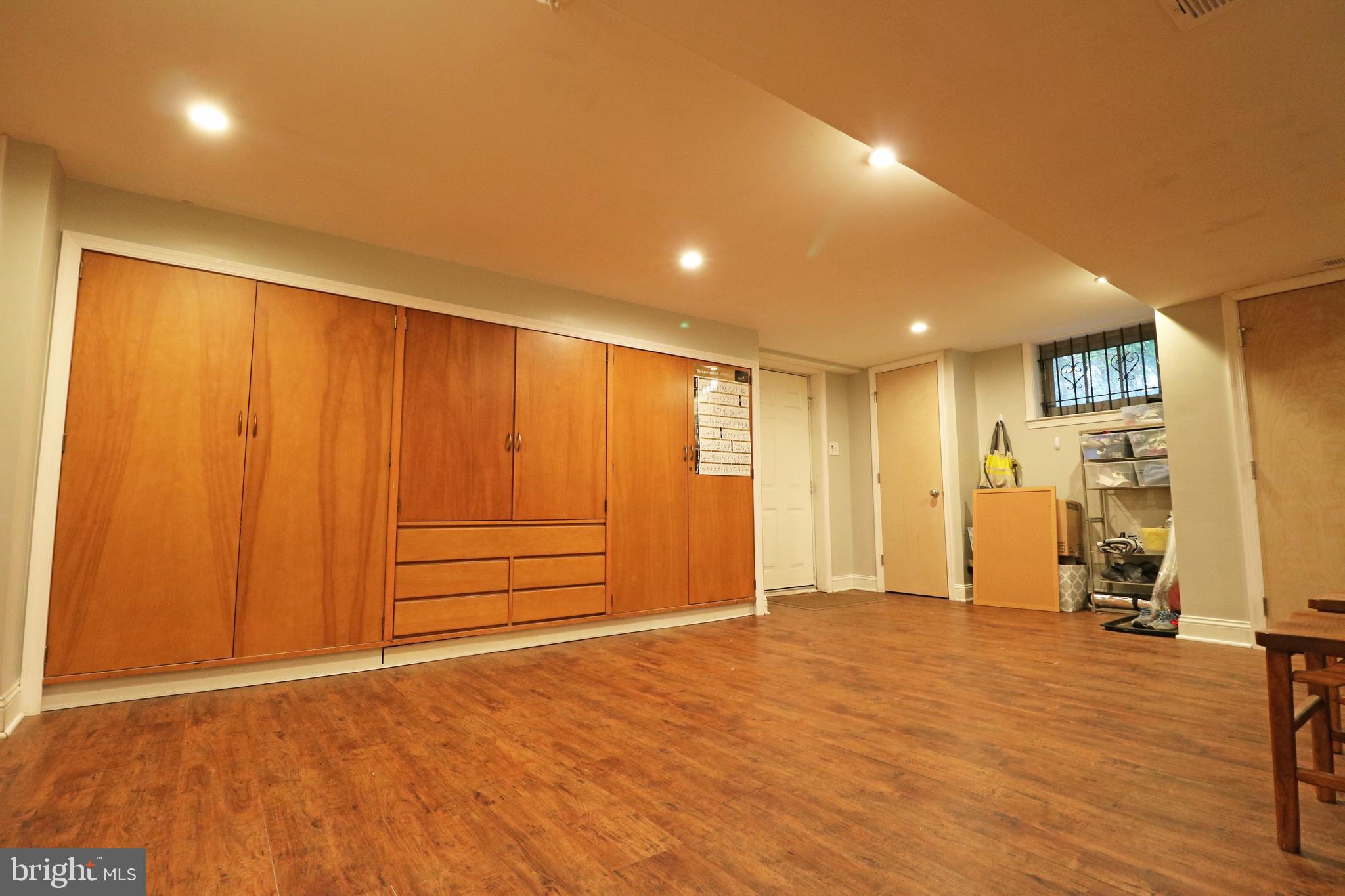 371 Southcroft Road Springfield, PA 19064 - Photo 33 of 42 a view of empty room with wooden floor